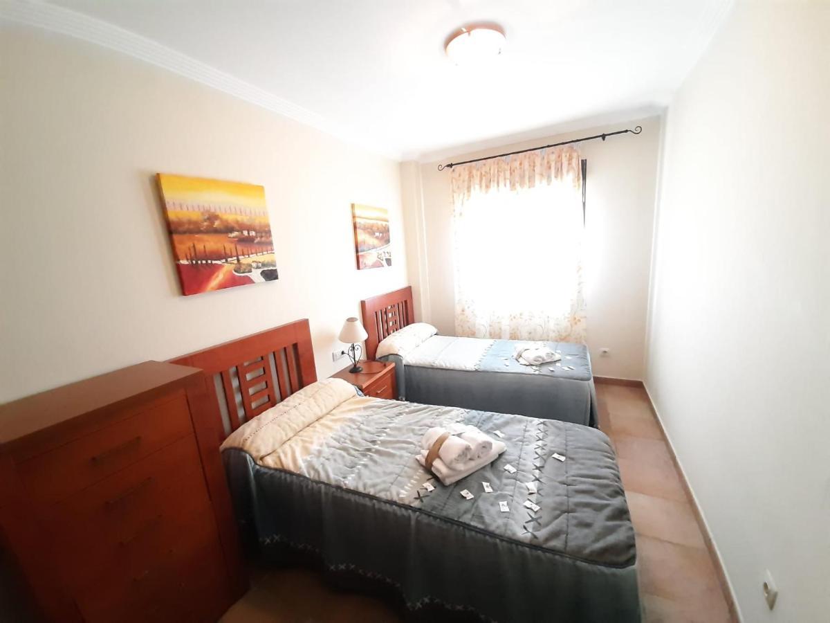 Apartamento 2 Dormitorios.Urb Playa Verde Isla Canela Luaran gambar