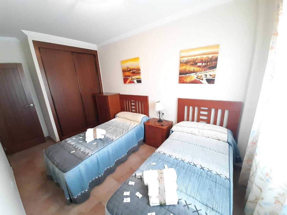 Apartamento 2 Dormitorios.Urb Playa Verde Isla Canela Luaran gambar